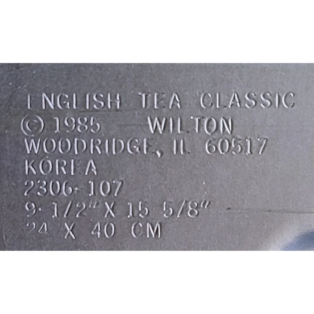 Vintage Wilton English Tea Classic Cookie Bisquit Mold Aluminum Pan 18 Cavity - Picture 5 of 5